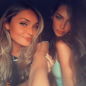 Meet your Posher, Alexandra